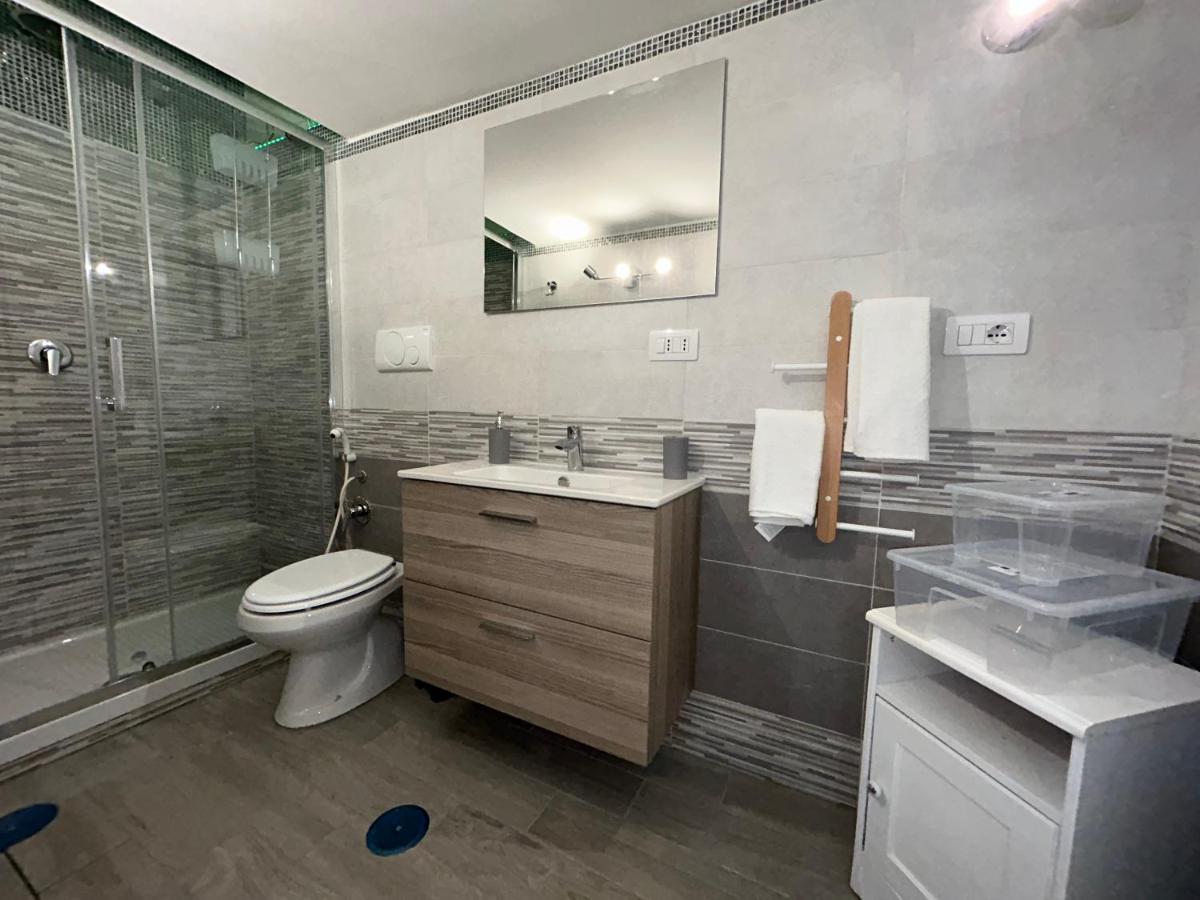Vico21 Guest House Napoli Esterno foto
