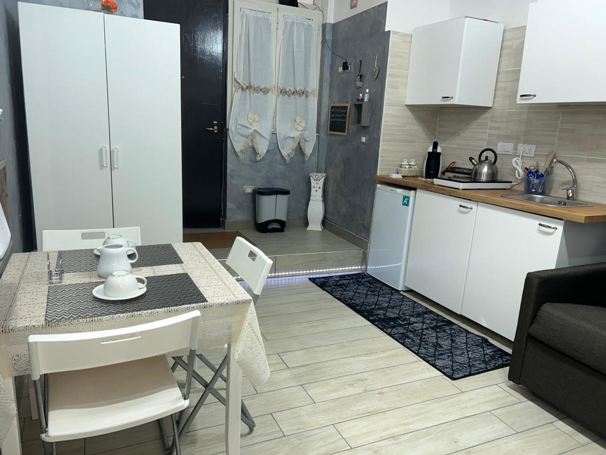 Vico21 Guest House Napoli Esterno foto